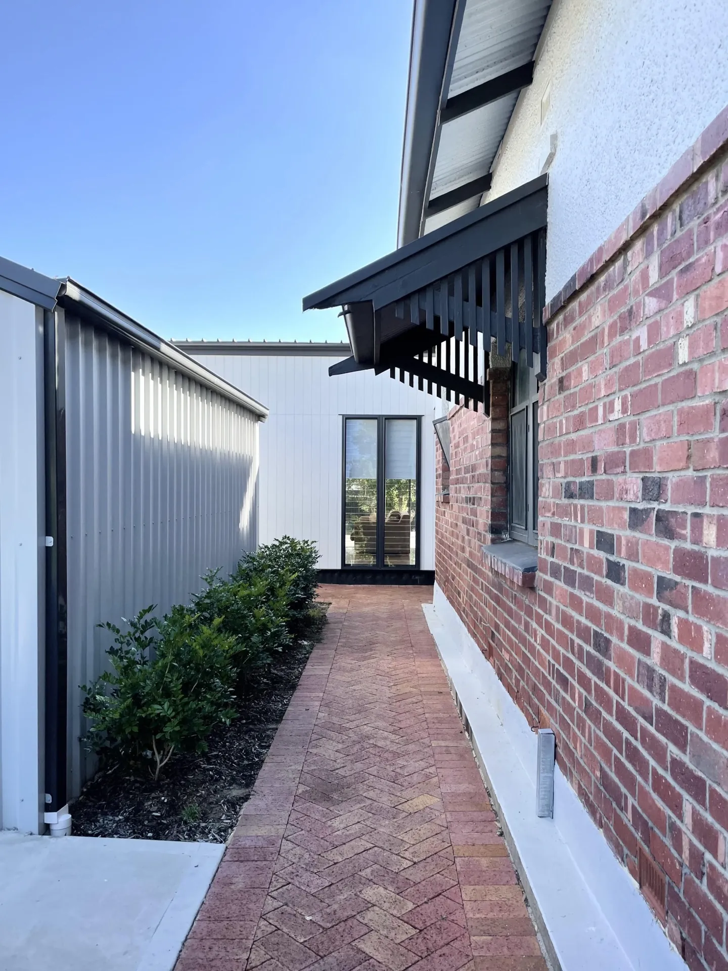 Burnside — image 1