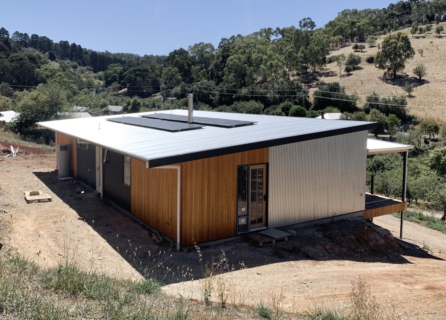 Clarendon 1.0 — image 1
